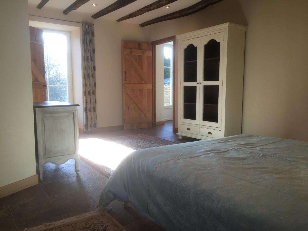 Longere Ville Voisin - Chambre D'Hote Augan Dış mekan fotoğraf
