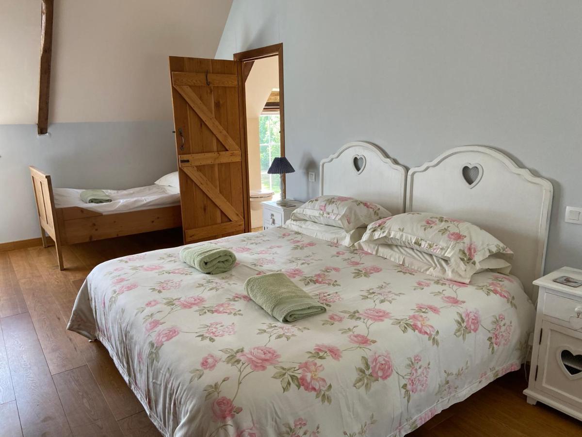Longere Ville Voisin - Chambre D'Hote Augan Dış mekan fotoğraf